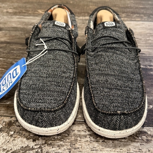 Hey Dude Wally Sox Stitch Wide Lace Up Loafers Shoes Mens 8EE Black White NEW - Picture 2 of 10